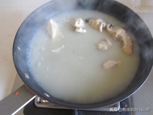 Choi Fish Soup Noodle recipe
