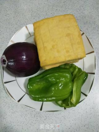Stir-fried Dried Tofu with Green Onion recipe