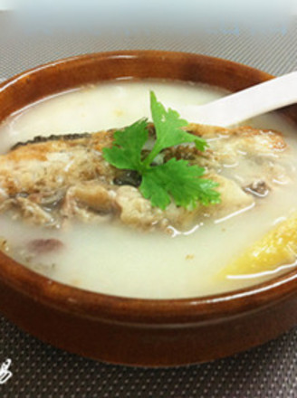 Clam Fish Head Soup
