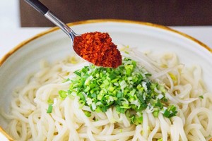 Spicy Spicy Pork Intestine Noodles [operation Instructions for Ingredient Pack] recipe