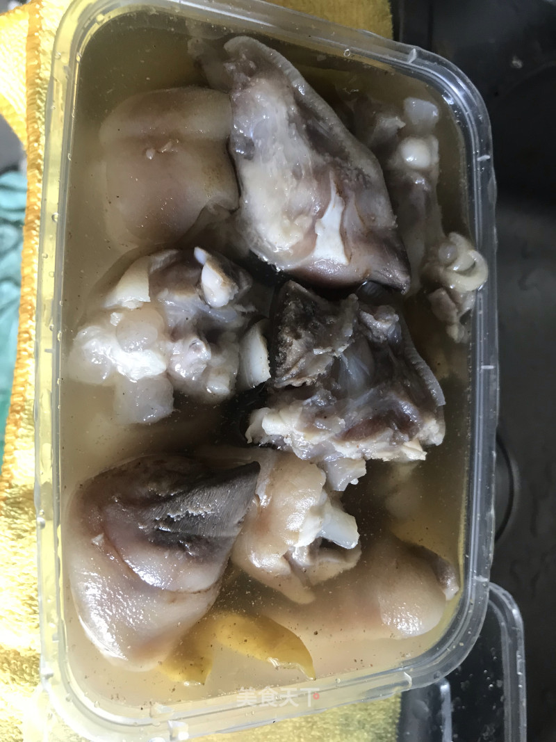 Pickled Pepper Trotter recipe