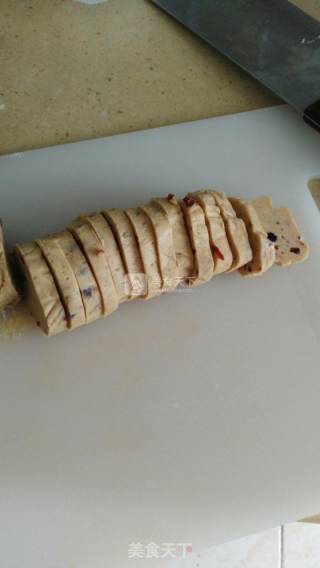 Purple Sweet Potato Cranberry Biscuits recipe