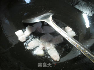 Boiled Frozen Tofu with Sliced Pork and Pickles recipe