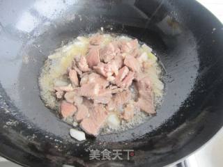 Stir-fried Pork with Dry Naan recipe