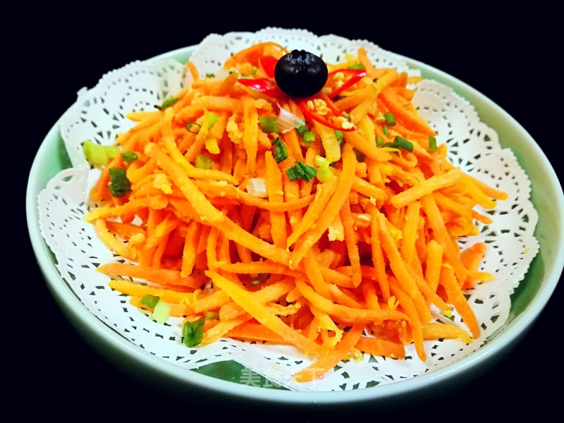 Kuaishou Steamed Vegetables-steamed Carrot Shreds recipe