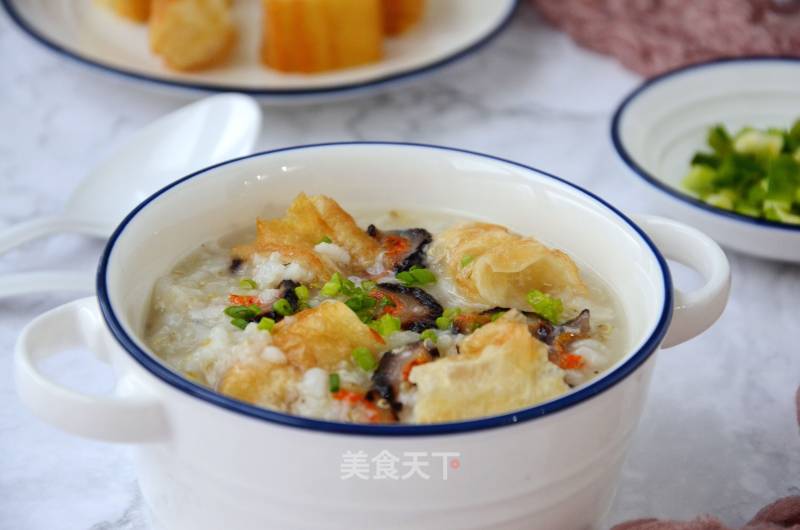 Red Ginseng and Quinoa Fritters Porridge recipe