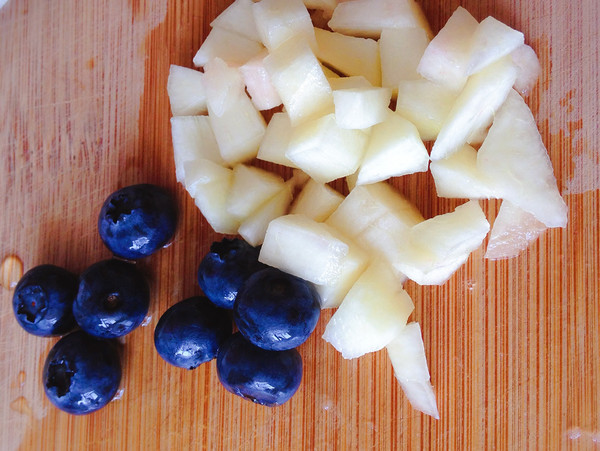 Osmanthus Honey Peach and Red Bean Ice Powder recipe