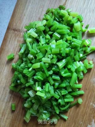 Steamed Dumplings with Celery Stuffing recipe