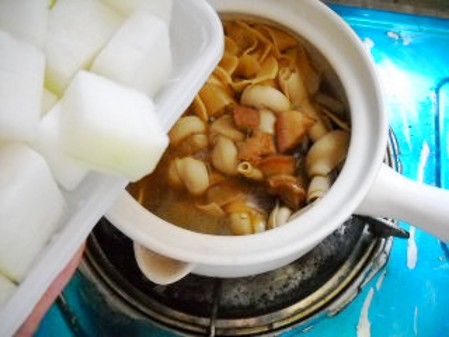 Thousands of Dried Bamboo Shoots and Winter Melon in Clay Pot recipe