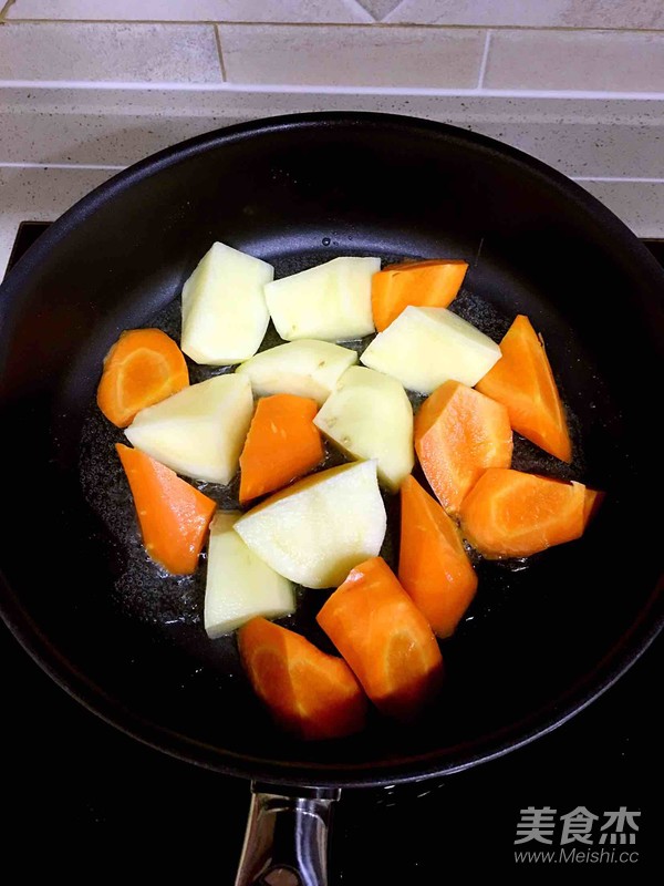 Curry Potato Beef Brisket recipe