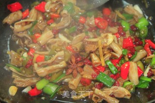 【stir Fried Goose Intestines】 recipe