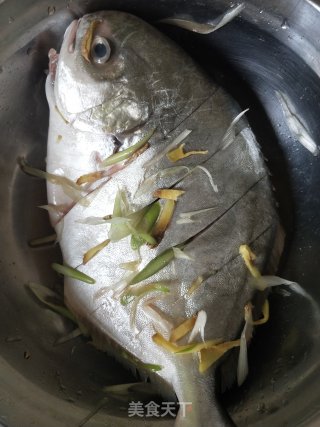 Braised Pomfret recipe