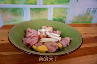 Braised Chicken Wings with Three Sauces recipe