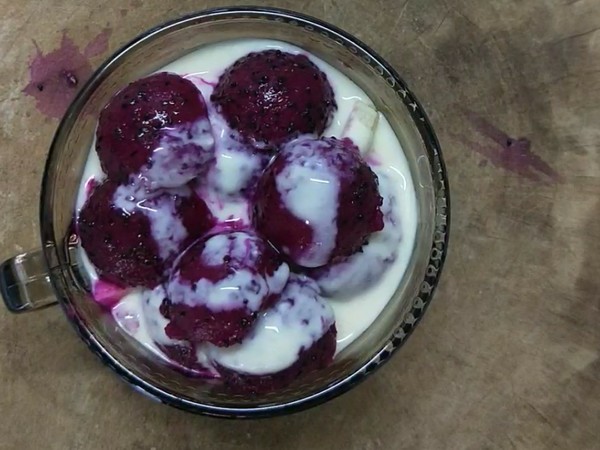 Yogurt Fruit Fishing recipe