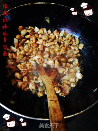 Xiancaoge Private Kitchen (no Meat But Not Happy)---stir-fried Chicken with Sauce on The 15th Lantern Festival of The First Lunar Month recipe