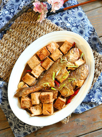 Yellow Croaker with Tofu recipe
