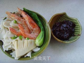 [jianjiang Noodles, Made in A Pattern]: Seafood Fried Noodles recipe