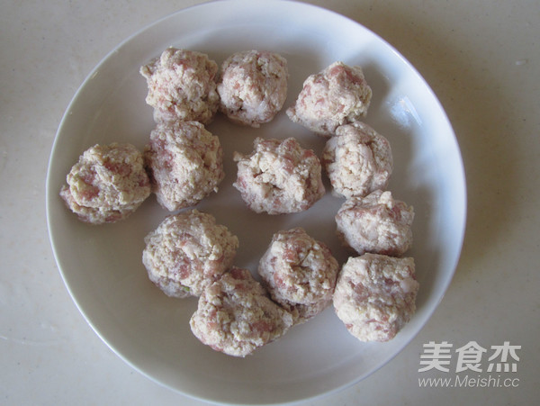 Green Vegetable Tofu Meatball Soup recipe