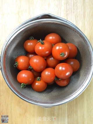 Homemade Mini Dried Tomatoes [part of The Series] recipe