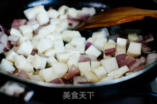 [shanghai] Beef Cubes with Black Pepper and Pleurotus recipe