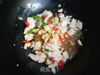 Stir-fried Pork with Spring Bamboo Shoots recipe