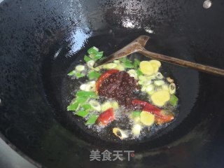 Stewed Grass Carp with Sauerkraut recipe