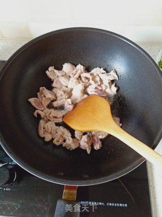 Steamed Noodles with Beans and Pork recipe