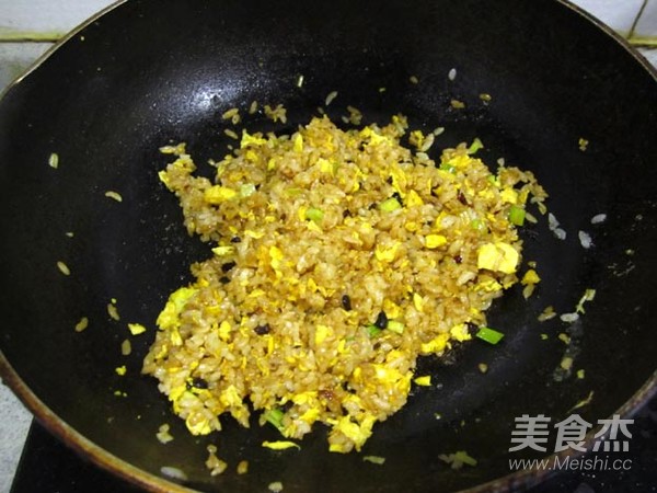Laoganma Stir-fried Rice with Black Beans recipe