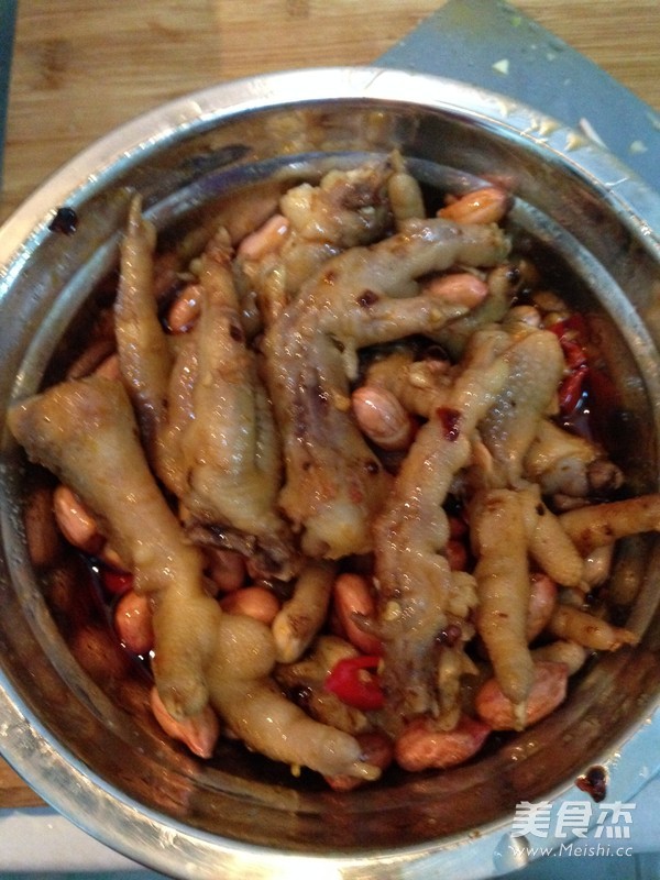 Steamed Chicken Feet with Tempeh Powder recipe