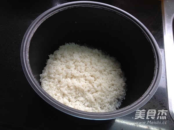 Braised Rice with Pleurotus Eryngii and Potato Ribs recipe