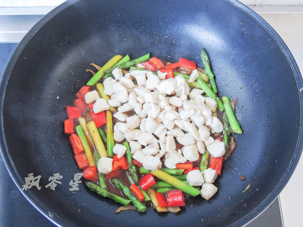 Stir-fried Chicken with Asparagus recipe