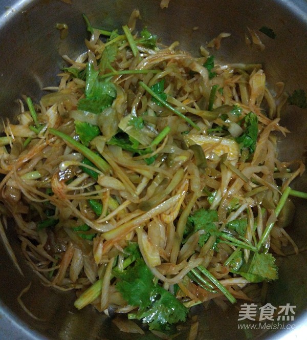 Green Onion and Coriander Mixed with Mustard recipe
