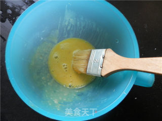 Cantonese Black Sesame Mooncake recipe