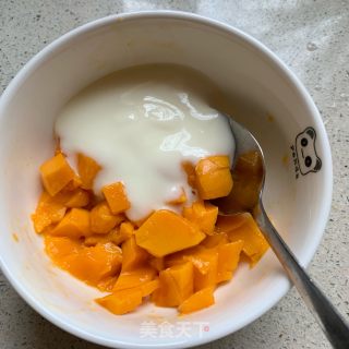 Mango Yogurt Toast recipe