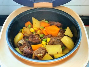 Braised Rice with Ribs in An Electric Rice Cooker that is So Delicious that You Must Learn recipe