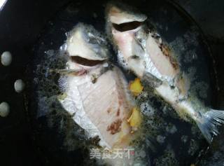 Crucian Fish Soup recipe