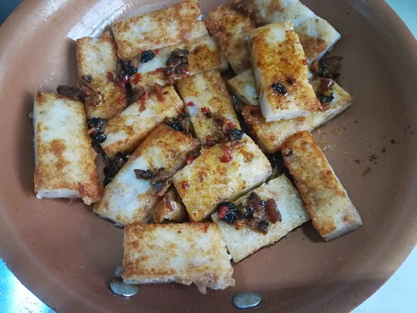 Taro Cake with Xo Sauce recipe