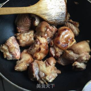 Braised Pork Feet with Fermented Bean Curd recipe