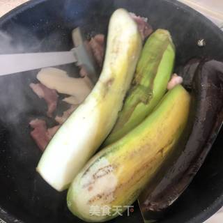 Eggplant with Sauce recipe