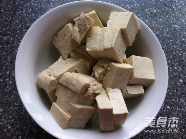 Noodle Fish Tofu Soup recipe
