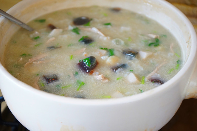 Congee with Scallops, Preserved Egg and Lean Meat recipe