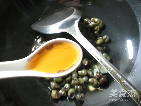 Conch with Shacha Sauce recipe