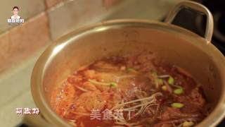 Korean Spicy Cabbage Bean Sprout Soup recipe