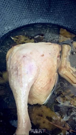 Scented to Drooling Salted Duck Legs recipe