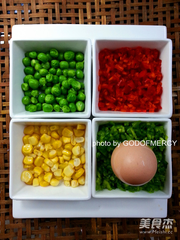 Egg Stew with Pea and Corn recipe