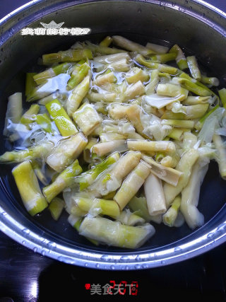 Braised Pork Belly with Bamboo Shoots recipe