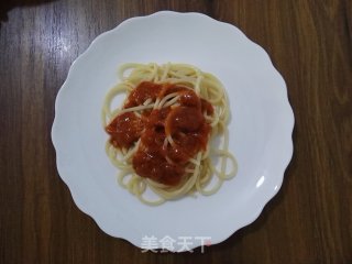 Spaghetti with Onion and Egg Meat Sauce recipe