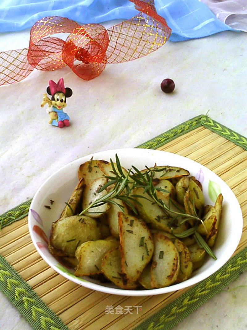 Fried Baby Potatoes with Rosemary recipe