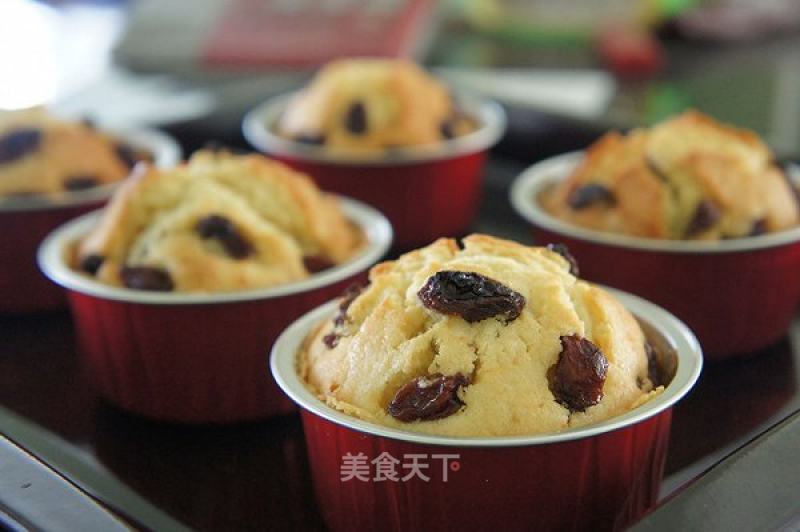 Raisin Muffin Cake recipe