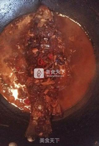 Crucian Carp with Black Bean Sauce recipe